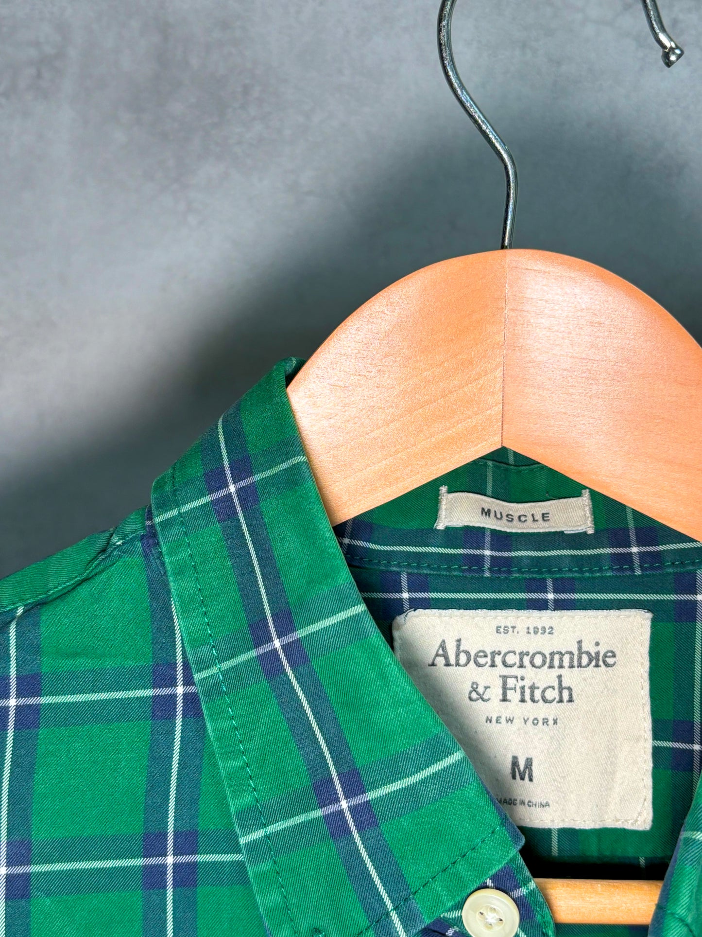 【Abercrombie & Fitch】|シャツ(M)