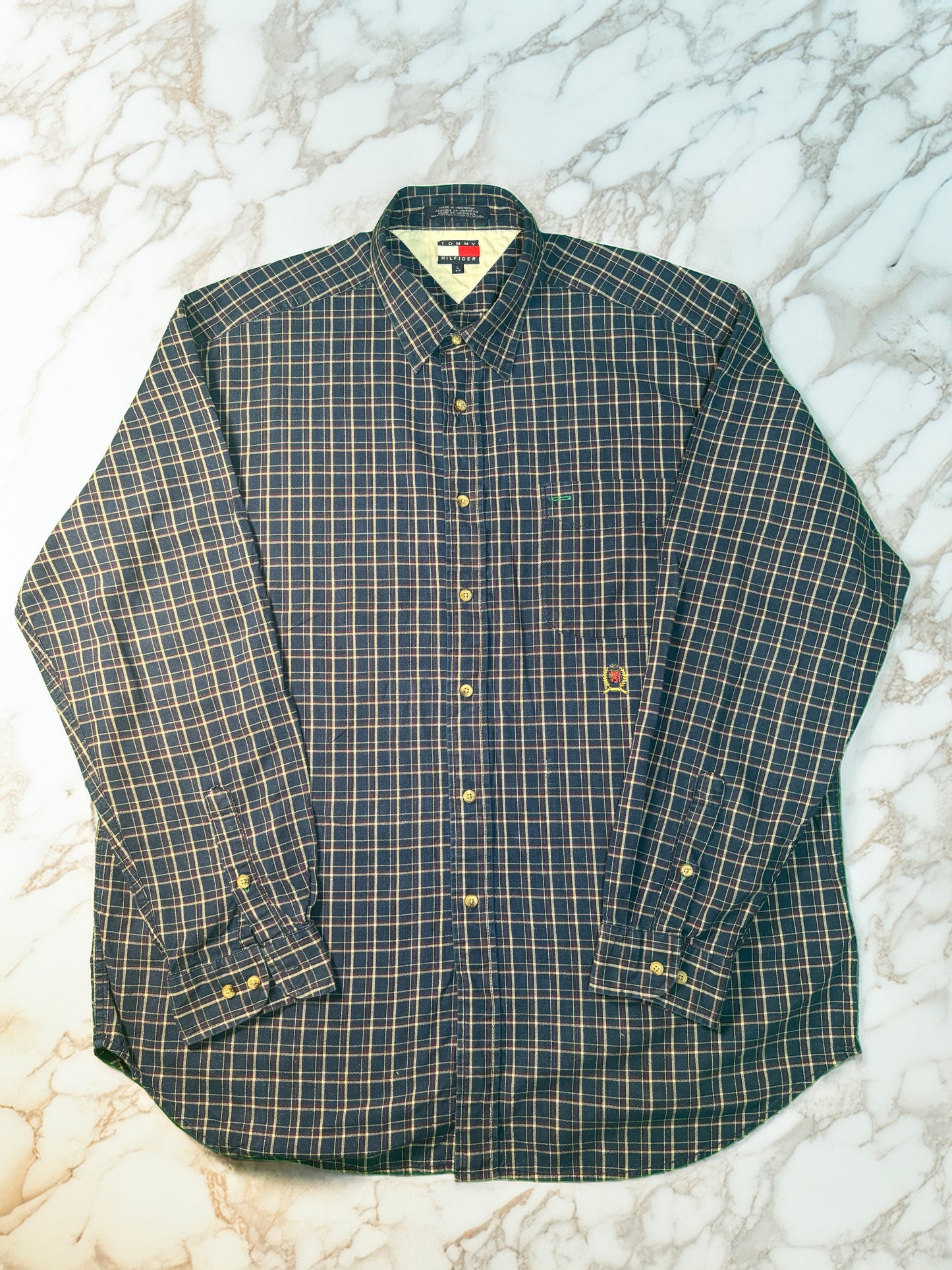【TOMMY HILFIGER】洗練された肌触り!刺繍入りコットンチェックシャツ