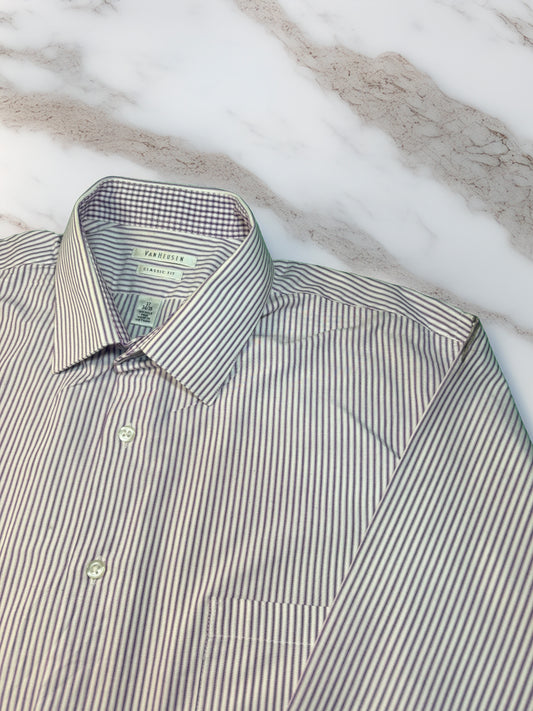 【VAN HEUSEN】洗練ストライプ コットンシャツ