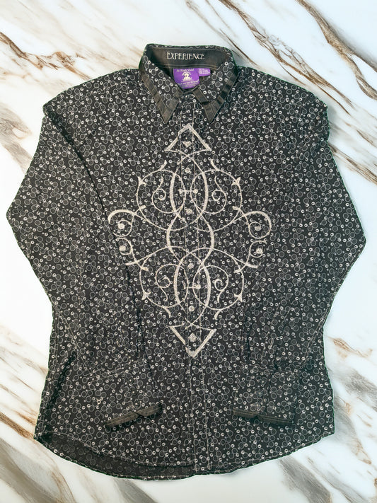 【EXPERIENCE】芸術刺繍が魅せる唯一無二コットンシャツ